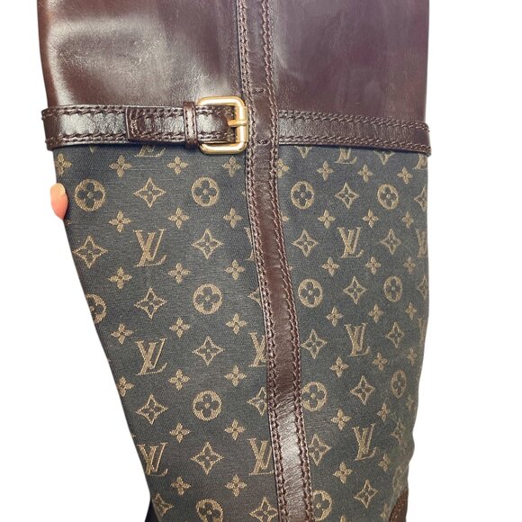 LOUIS VUITTON Jodie Denim Monogram Knee High Y2K Equestrian Boots \\ 39 - Picture 12 of 14